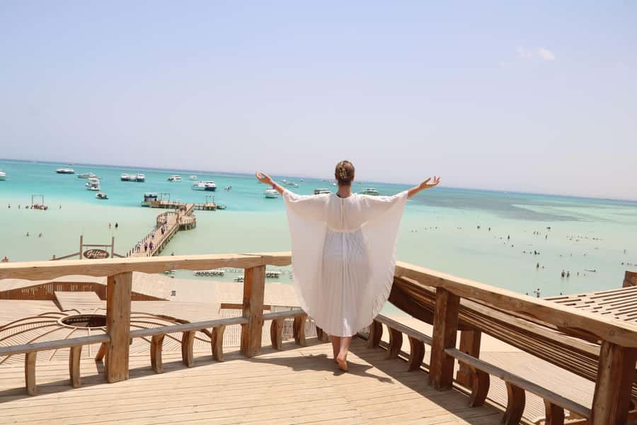 Hurghada: Orange Bay Island with breakfast, lunch & watersports - Orange Bay works best as a full Red Sea day