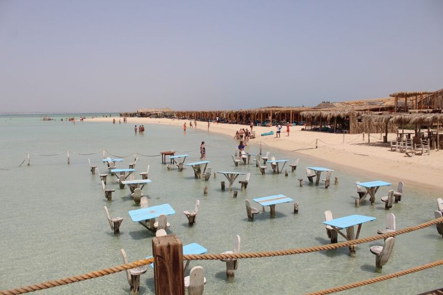 Hurghada: Orange Bay Snorkeling with Lunch & Optional Diving - Should you book the Orange Bay trip?