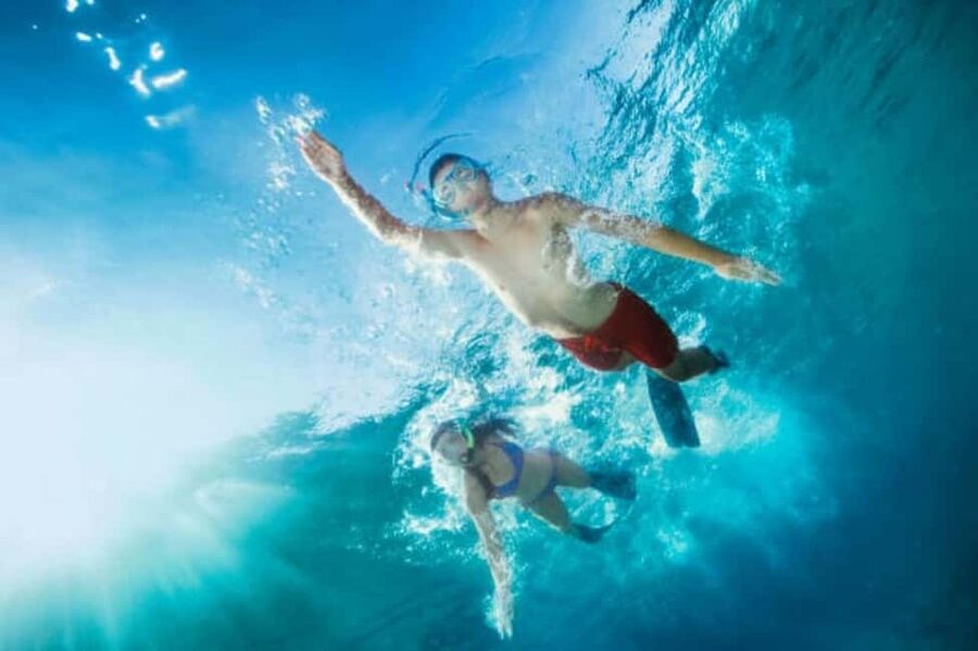 Hurghada: Orange Island Yacht Trip with Lunch & Water Sports - Banana boat or sofa ride