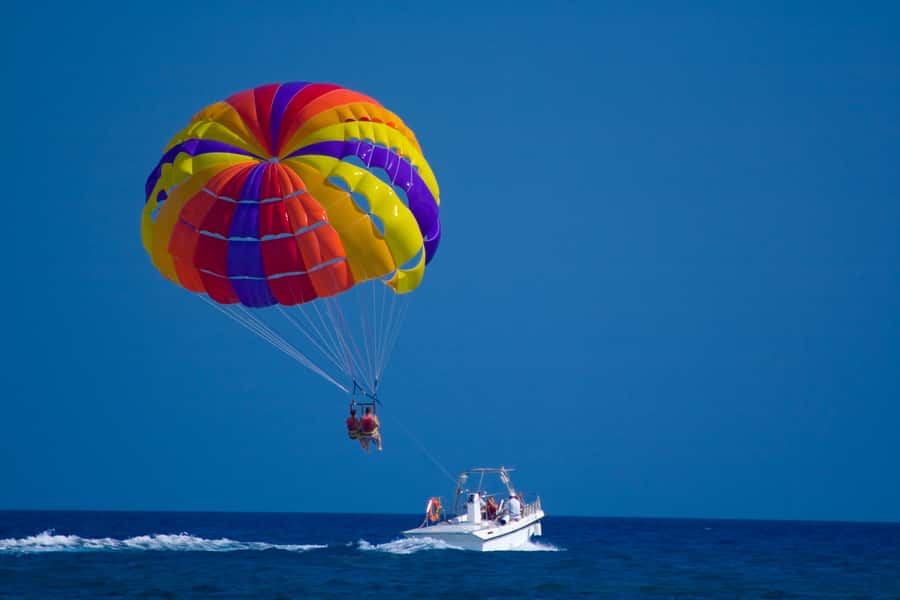 Hurghada: Parasailing Adventure on the Red Sea - The five-minute question matters