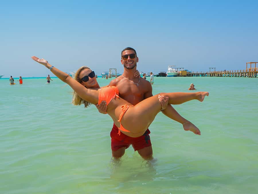 Hurghada: Premium Orange Island Cruise with Lunch & Transfer - The second reef and the lunch break