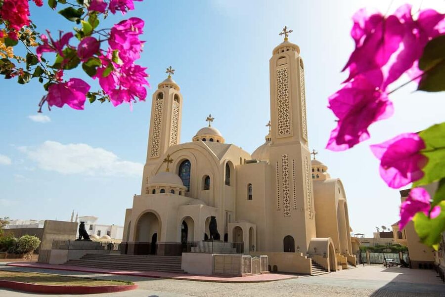 Hurghada: Private or Shared City Tour with Guide & Shopping - What the $8 price really includes