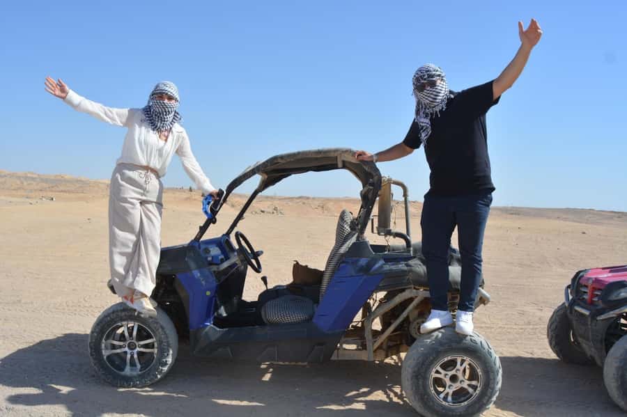 Hurghada: Quad and Buggy Safari with Dinner and Show - Oriental music, belly dancing, and the fire show