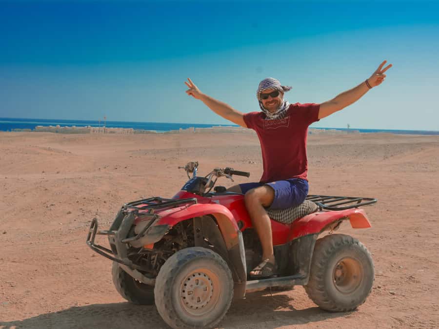 Hurghada: Quad Bike, Camel, Show, Dinner, & Stargazing Trip - Practical clothing and timing advice