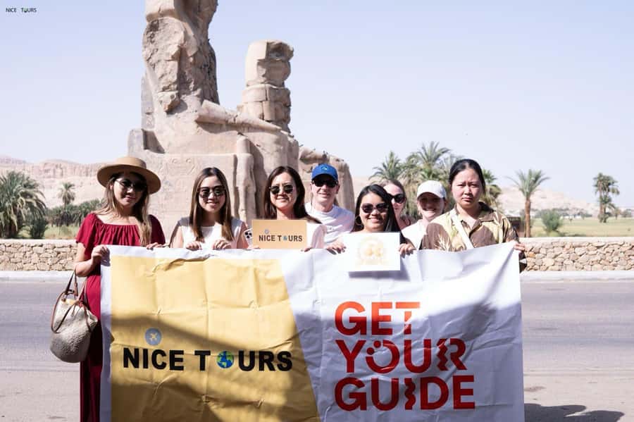 Hurghada: Small-Group Luxor Highlights & Tut Tomb Day Tour - Lunch and the optional Nile break
