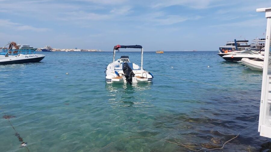 Hurghada: Speedboat Parasailing Adventures & Hotel Pick up - What happens at the marina