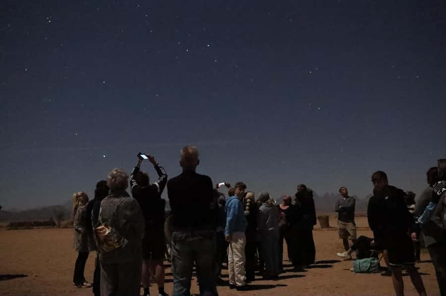 Hurghada: Sunset Camel Ride with Dinner - Stars, planets, and the telescope
