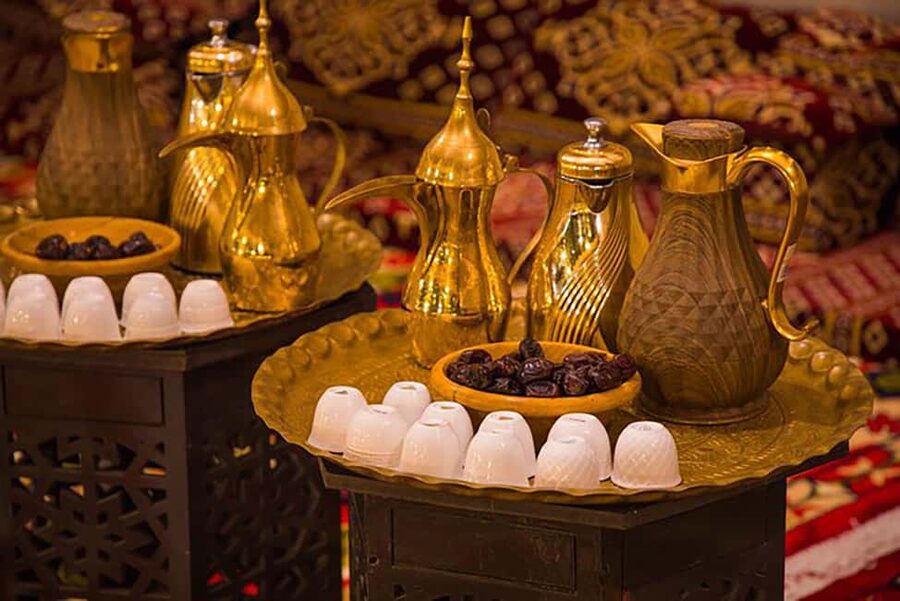 Hurghada: Unique Bedouin Craft, Handmade and Star Watching - Traditional clothing and photographs at the camp