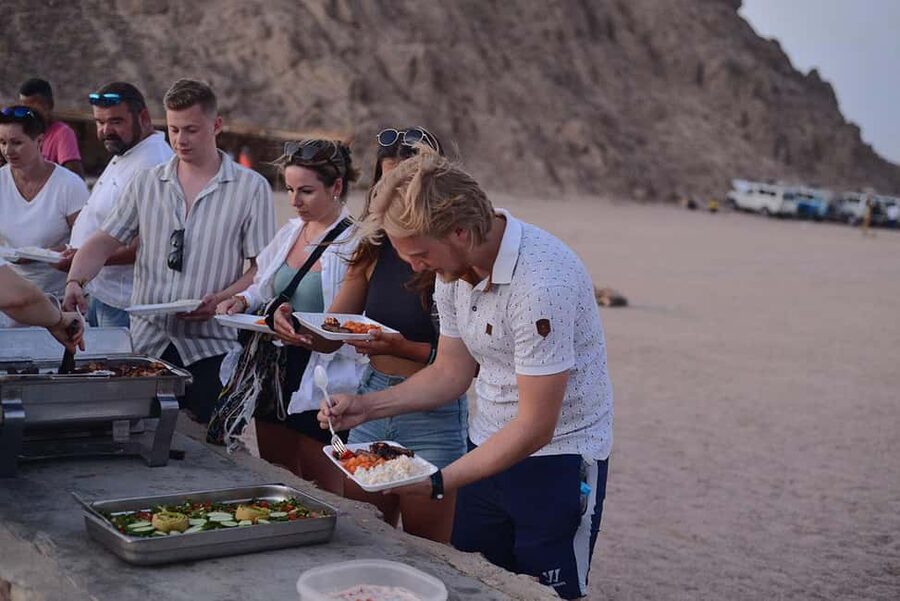 Hurghada: Unique Bedouin Craft, Handmade and Star Watching - A telescope, constellations, and planets after dark
