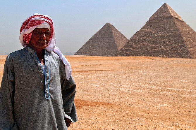 Layover Tour from Cairo Airport - Walking around the Pyramids of Giza