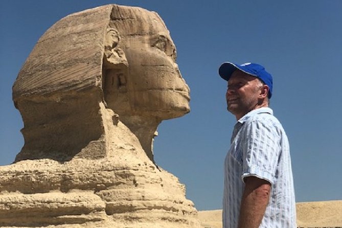 Layover Tour from Cairo Airport - Guides, drivers, and the private feel