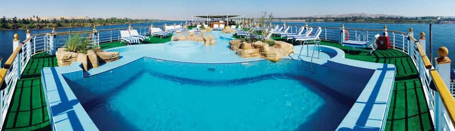 Luxor: 4 Days Nile Cruise with Guided Tours & Abu Simbel - Day four: the High Dam and Philae Temple