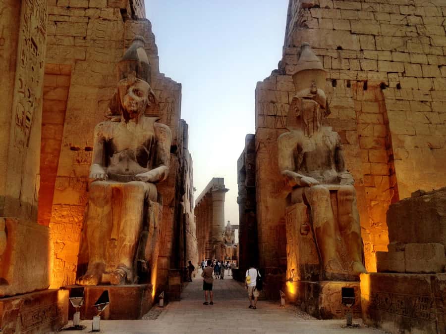 Luxor: 5 Days Nile Cruise with Guided Tours & Abu Simbel - Day 4: The early road to Abu Simbel