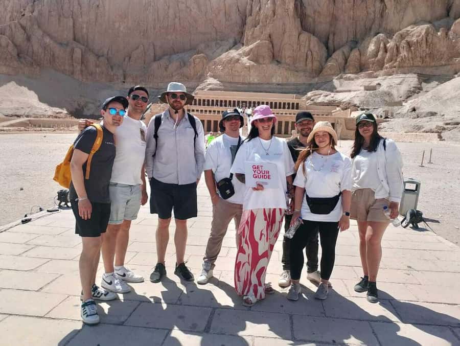 Luxor Day Trip from Hurghada Small Group & Tutankhamun Tomb - Colossi of Memnon, the quick first stop