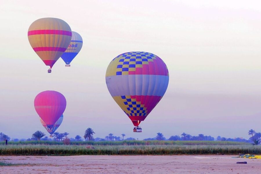 Luxor: Deluxe Sunrise Hot Air Balloon - Who should book this balloon ride