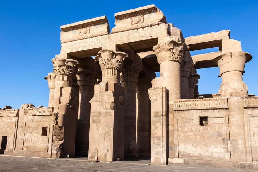 Luxor: Edfu, Kom Ombo, Abu Simbel Private Tour & Entry Fees - Pickup zones and extra charges