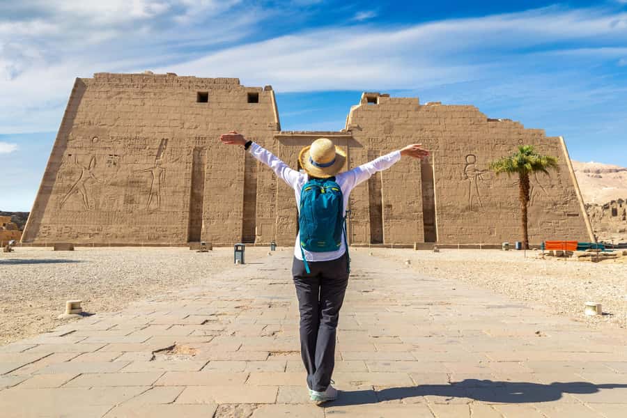 Luxor: Hot Air Balloon & Private tour to West bank and Lunch - A dawn flight above Luxor