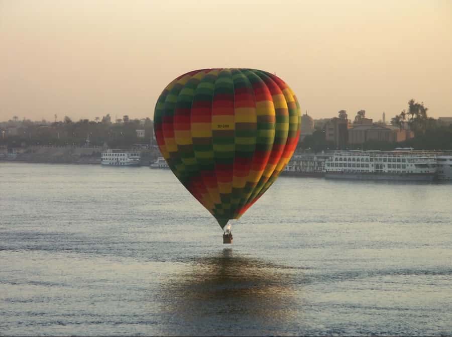 Luxor: Hot Air Balloon Ride over the Valley of the Kings - Why the Valley of the Kings looks best from a balloon