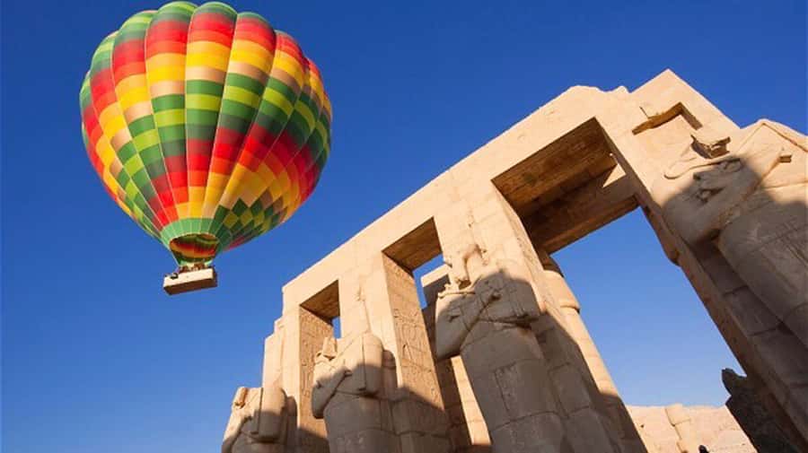 Luxor: Hot Air Balloon Ride over the Valley of the Kings - Watching the balloon prepare for launch