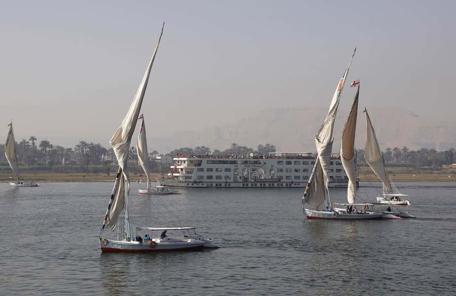 Luxor: Private Felucca Boat Trip with Hotel Pickup - Hotel pickup keeps the evening simple