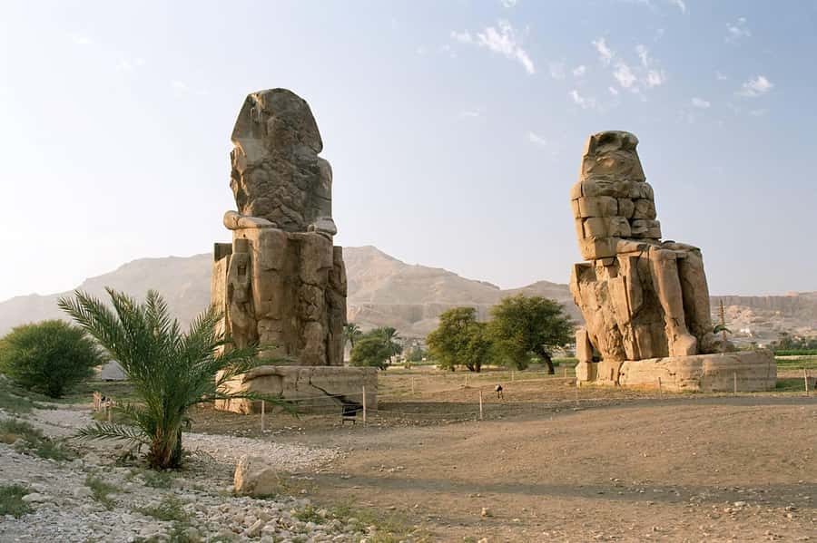 Luxor: Private Full-Day Luxor Highlights Tour with Pickup - Hatshepsut Temple and the story of a female ruler