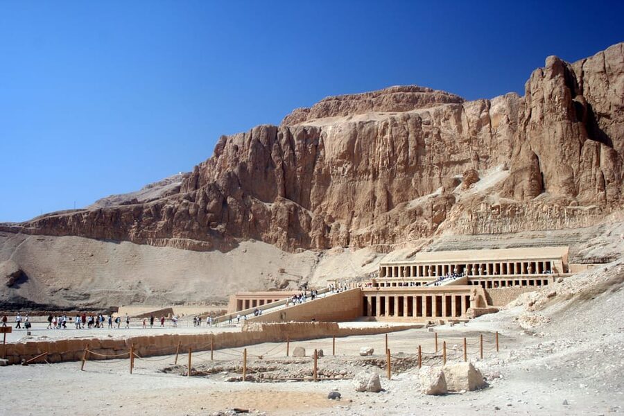 Luxor: Valley of The Kings and Hatshepsut Temple Day Trip - Why the private vehicle matters