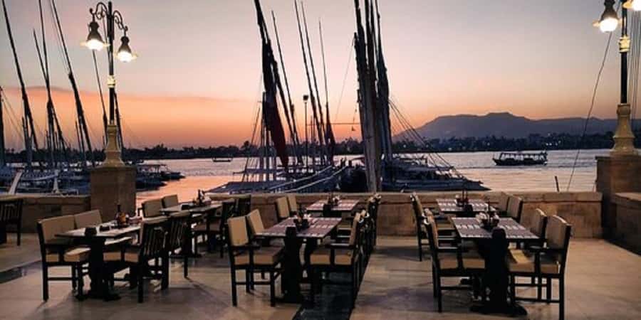 Luxor: Valley of the Kings and Queens Guided Tour with Lunch - The quieter appeal of the Valley of the Queens