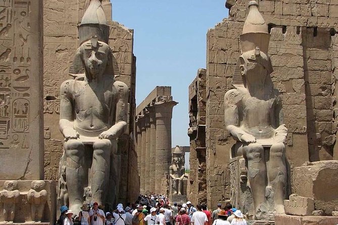 Luxury 4-Day 3-Night Nile Cruise from Aswan to Luxor - Day 4: Luxor Temple and the huge Karnak complex