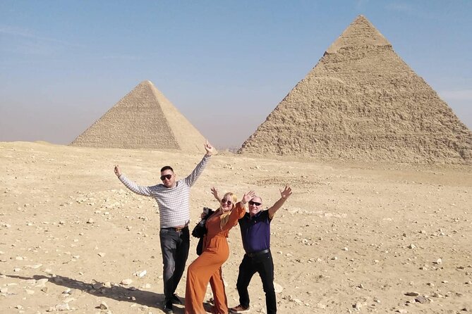 Luxury Private Tour Giza pyramids ,Sphinx ,Camel Rid and Lunch - Local bazaars and the part to handle carefully
