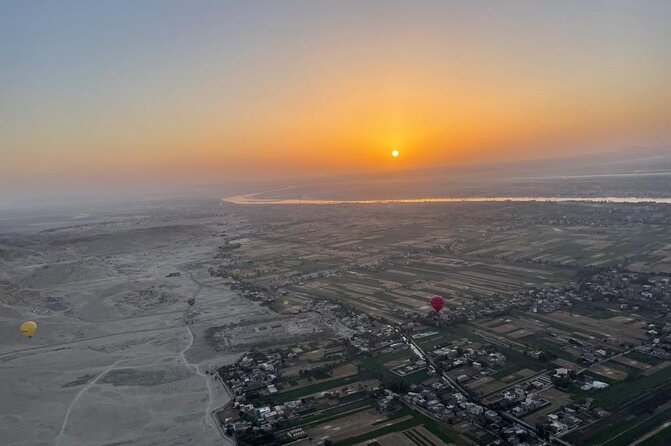 Luxury Sunrise Balloon Ride in Luxor with Hotel Pickup - The value of the $60 price