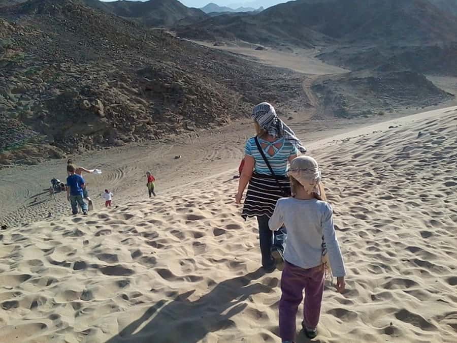 Makadi Bay: Jeep Safari Adventure with Bedouin guide - Camel riding, with modest expectations