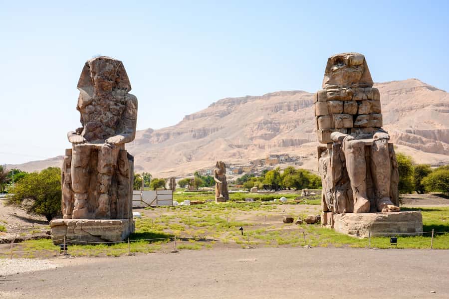 Makadi Bay: Luxor Private Tour Kings Valley and Hatshepsut - The long road from Makadi Bay to Luxor