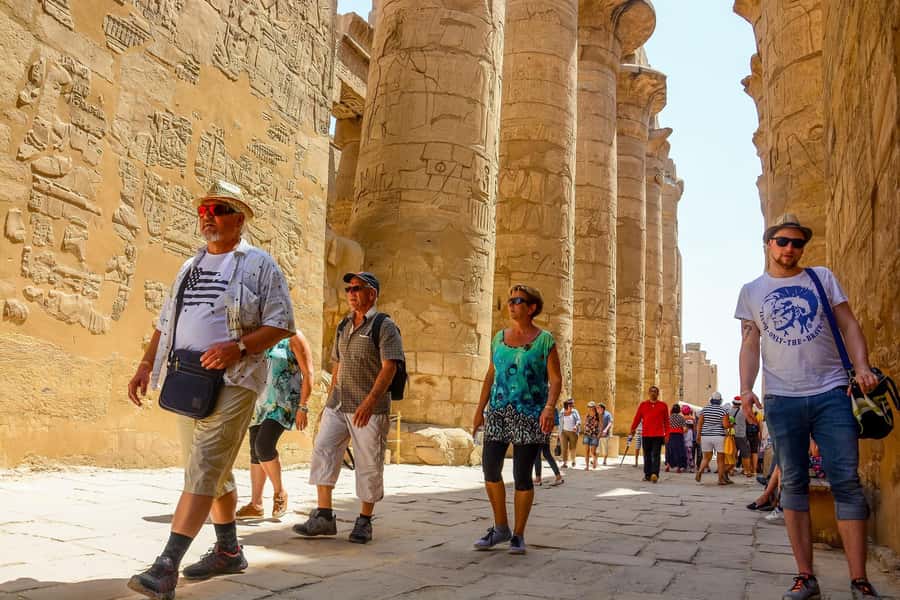 Makadi Bay: Luxor Private Tour Kings Valley and Hatshepsut - The private format: useful, but guide-dependent