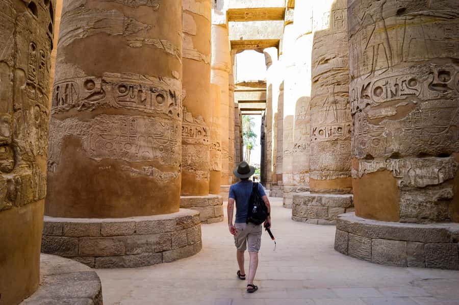 Makadi Bay: Luxor Private Tour Kings Valley and Hatshepsut - Valley of the Kings: tombs, heat, and extra tickets