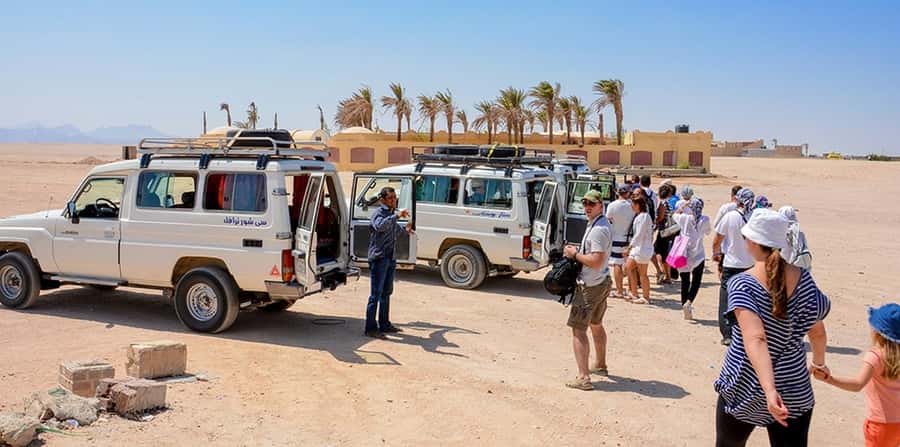 Makadi Bay: Mega Tour Jeep, ATV, Buggy, Camel, Dinner & Show - Group timing can shape the whole day