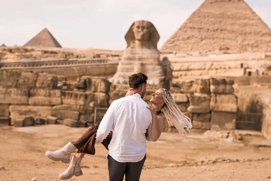 Marsa Alam: Ancient Cairo & Giza Pyramids Day Trip by Plane - Optional Nile cruise and other add-ons
