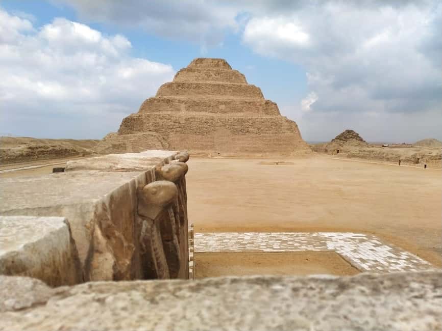 Memphis, Saqqara and Dahshur Day Tour From Cairo - The 20-minute shopping and craft stops