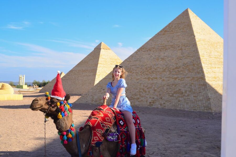 Mini Egypt Private Tour with Transfers & Pedal Boat Ride - What the private format really adds
