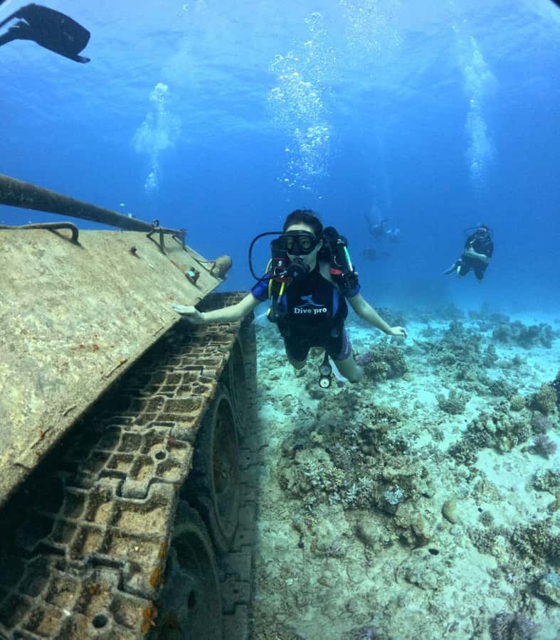 Museum Diving Experience in the Red Sea - Briefing, equipment, and the first underwater visit
