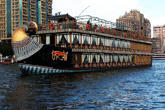 Nile Pharaoh dinner cruise on the Nile - The open buffet and Egyptian flavors