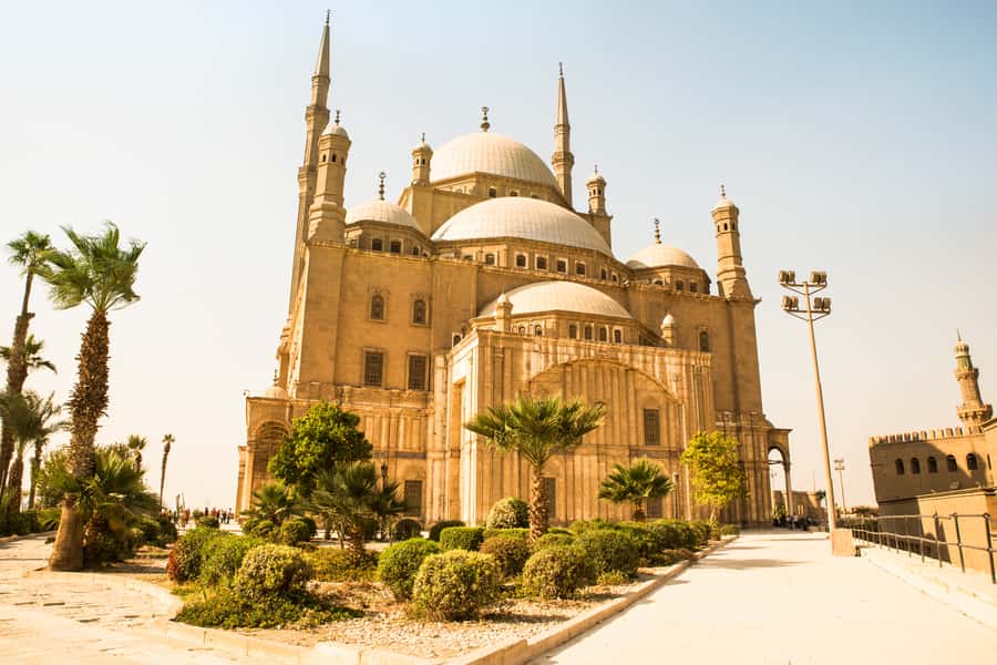 Old Cairo: Full-Day Islamic and Coptic Cairo Tour with Lunch - St. George’s Church and the Hanging Church