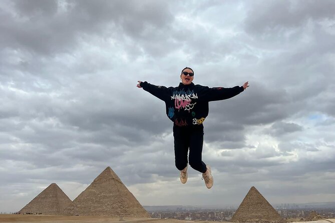 Private 4 Hour Giza Pyramids Sphinx Camel Lunch Pyramid Inside - Who should book this Giza experience