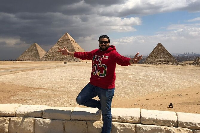 Private Cairo and Pyramids Tour with an Egyptologist Guide - Who should book this experience
