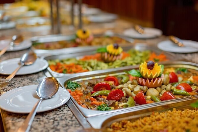 Private Cairo Nile Cruise 5 stars with Dinner - Buffet dinner with Egyptian flavors