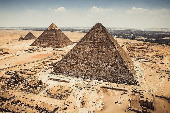 Private Day Tour Giza, Sakkara Pyramids, Memphis includes Lunch. - Meeting the Sphinx and Valley Temple