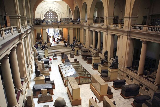 Private Day Tour Pyramids of Giza, Egyptian Museum and Bazaars - A local meal of koshary