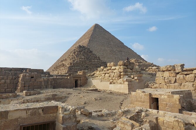 Private Day Tour to Giza Pyramids , Saqqara and Memphis - What $50 really gets you