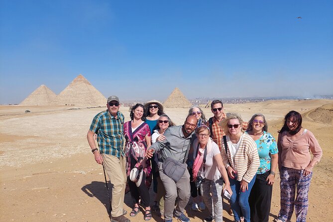 Private Day Tour to Giza Pyramids , Saqqara and Memphis - Giza: three pyramids and the Great Sphinx