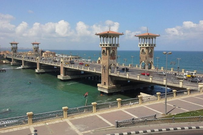 Private From Cairo: Alexandria Day Trip - Egyptian lunch with an Alexandria seafood focus