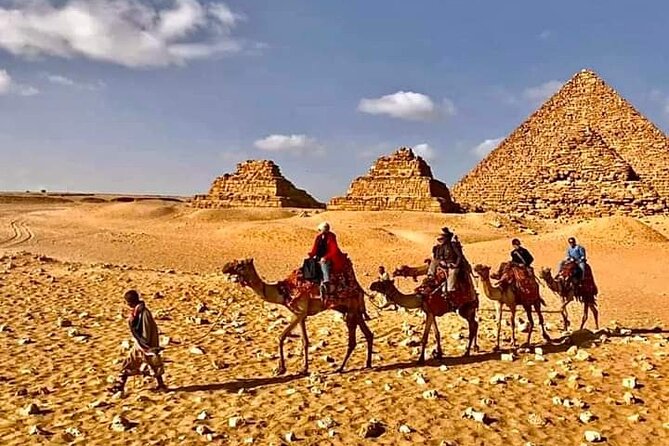 Private Full Day Tour Giza Pyramids Memphis Sakkara with Lunch - Key points before you book